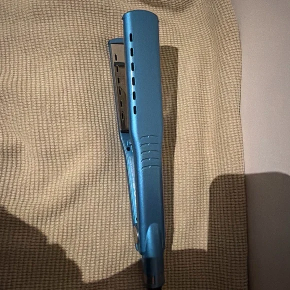 Blue Hair Straightener Flat Iron - Women Accessories Hair Accessories - Picture 3 of 4